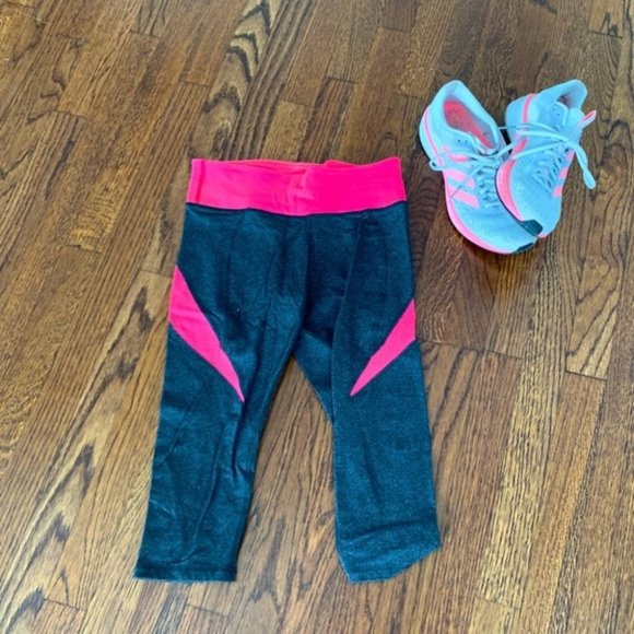 Ellie workout cropped legging - Picture 1 of 1